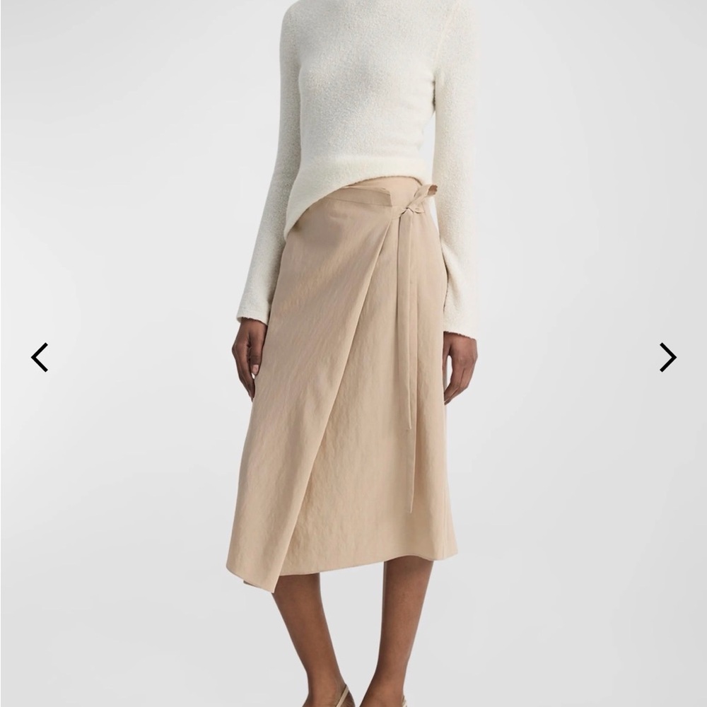 Vince Asymmetrical Beige Skirt - Picture 2 of 10